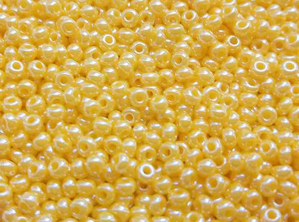 Rocailles 2,3 mm - Preciosa Ornella - Jaune - 10g  Ma Boutique de Perles